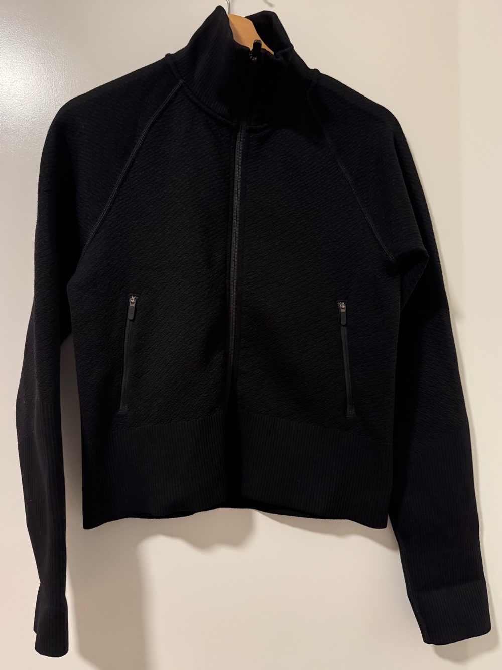 Lululemon Black Textured Full Zip Jacket Size 6